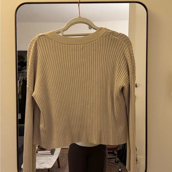 Abercrombie Cardigan Sweater Set - Picture 3 of 3